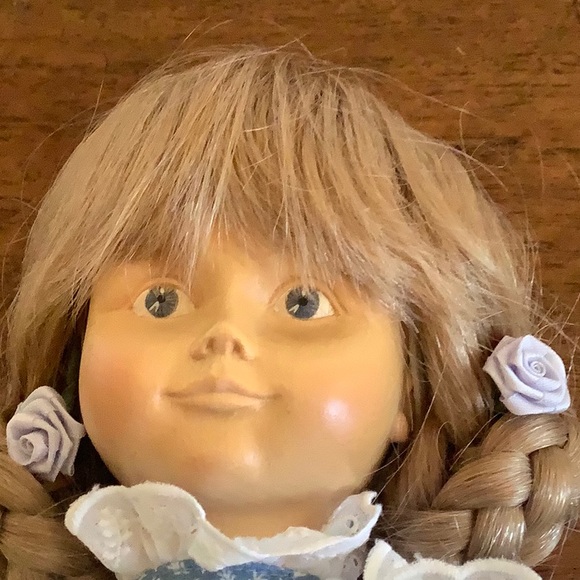 NWT Vintage Dolfi Original Wooden Doll Ltd Edition “Monica” - Picture 2 of 9